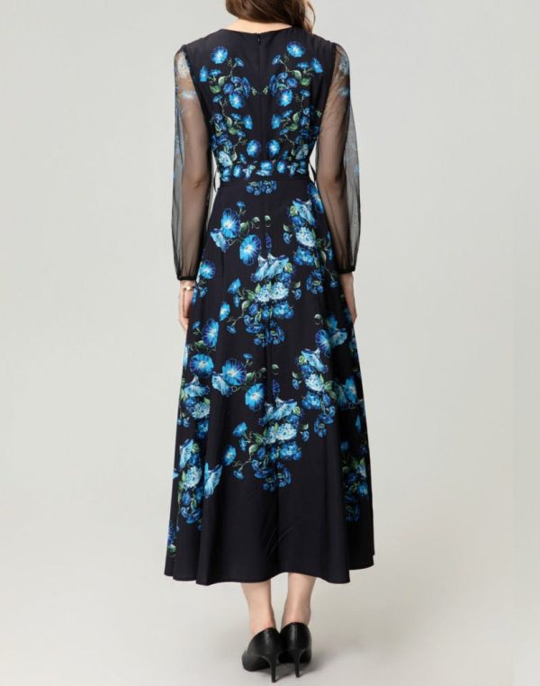 51ed0aac-a1e9-4d53-9063-5ce6932bfb10 Peacock Blue Flower Front Piece Heavy Industry Manual Bead Long Sleeve Dress